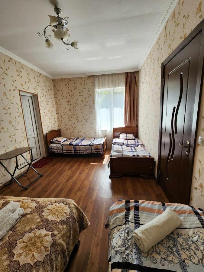 Moon Night Hotel Stepantsminda Exterior photo